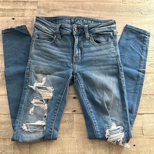 American Eagle Ripped Jegging Jeans